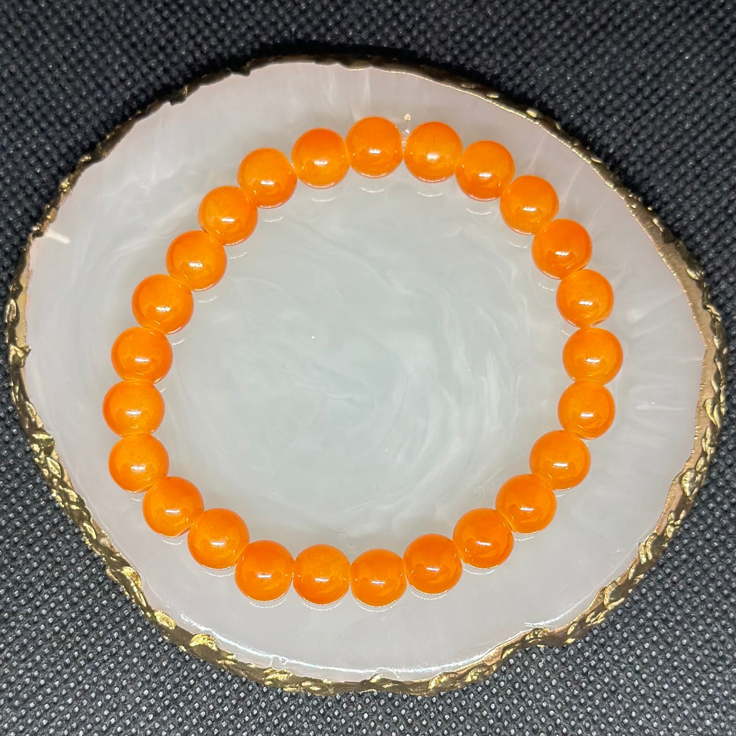 Solid colour beaded bracelet